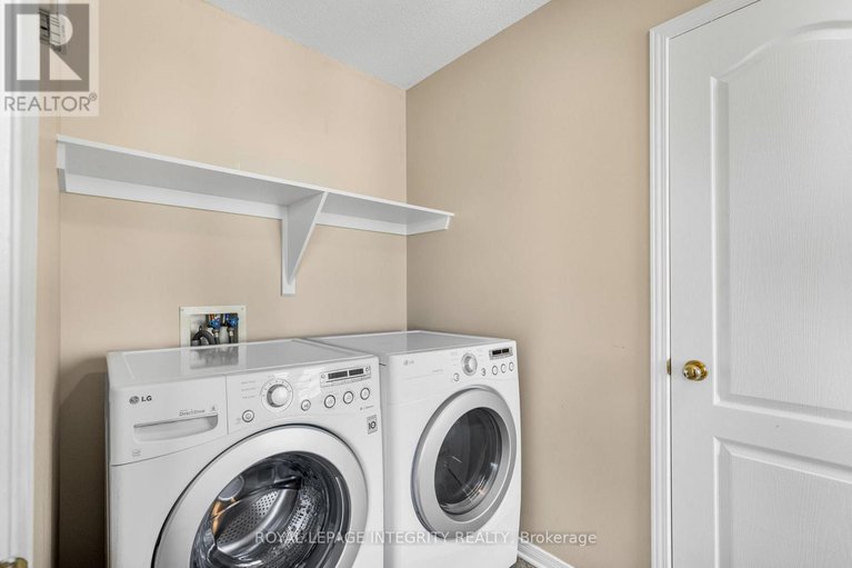 28784441/403-2923-laurier-street/town-of-rockland/clarence-rockland/ontario/K4K1T8_16