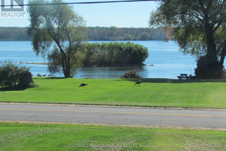 28158483/11391-lakeshore-drive/south-dundas-matilda-twp/south-dundas/ontario/K0E1K0_35