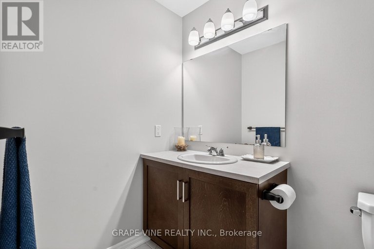 28817215/269-meynell-road/goulbourn-twp-from-franktown-rdsouth-to-rideau/ottawa/ontario/K0A2Z0_28