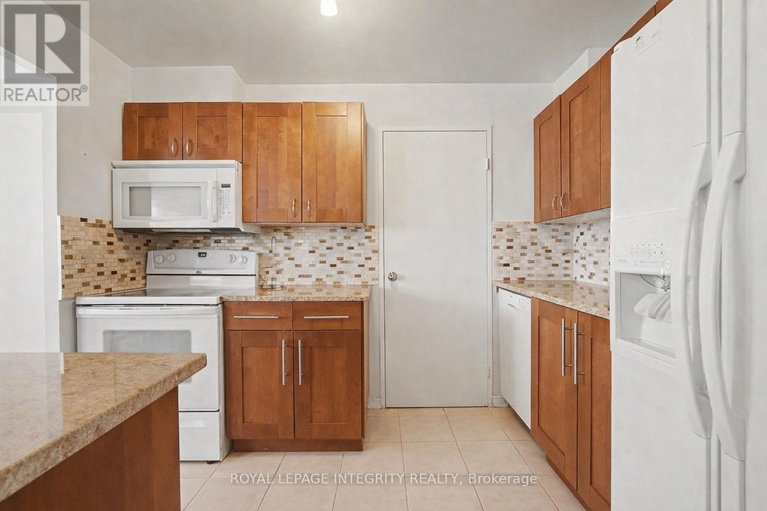 29582627/803-2625-regina-street/britannia/ottawa/ontario/K2B5W8_13