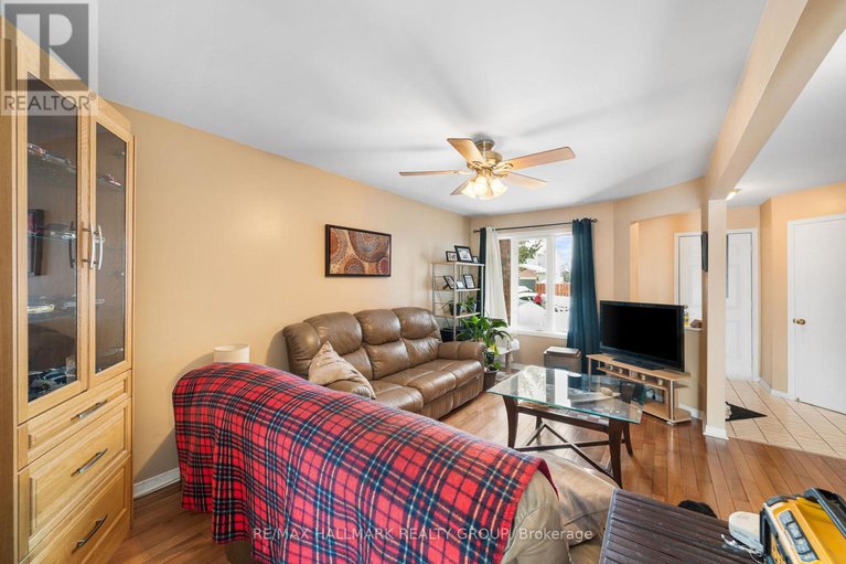 29405879/857-nesting-way-nw/fallingbrookgardenway-south/ottawa/ontario/K4A3X3_10