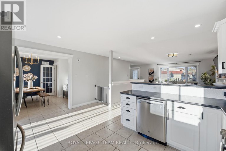 29081356/116-mclachlin-street-s/arnprior/arnprior/ontario/K7S3Y5_19