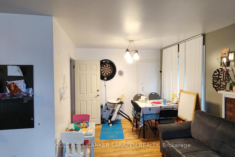 29554876/911-blair-road/cardinal-heights/ottawa/ontario/K1J7M8_13