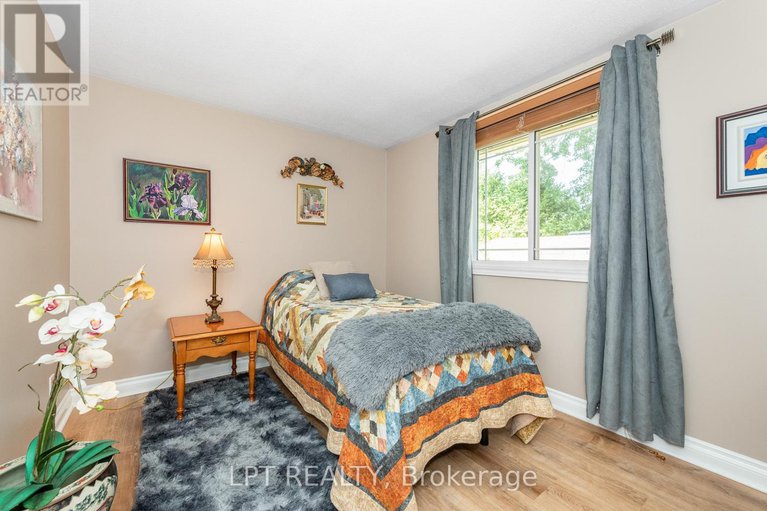 28792797/9-dallaire-crescent/richmond/ottawa/ontario/K0A2Z0_16