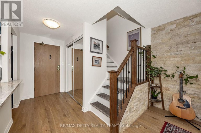 29448212/111-2871-richmond-road/britannia-heights/ottawa/ontario/K2B8M5_19