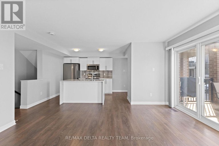 29442240/a-706-amberwing-private/avalon-west/ottawa/ontario/K4A5H5_24