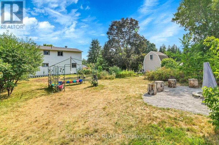 28730469/7893-lawrence-street/vernon/ottawa/ontario/K0A3J0_23
