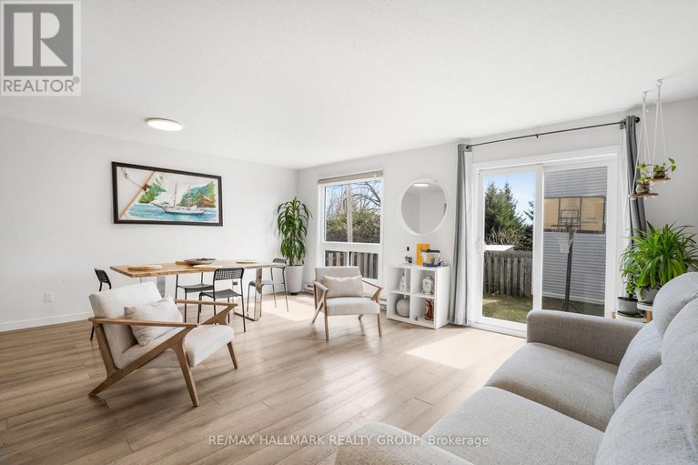 28216867/1985-woods-street/town-of-rockland/clarence-rockland/ontario/K4K1H7_16