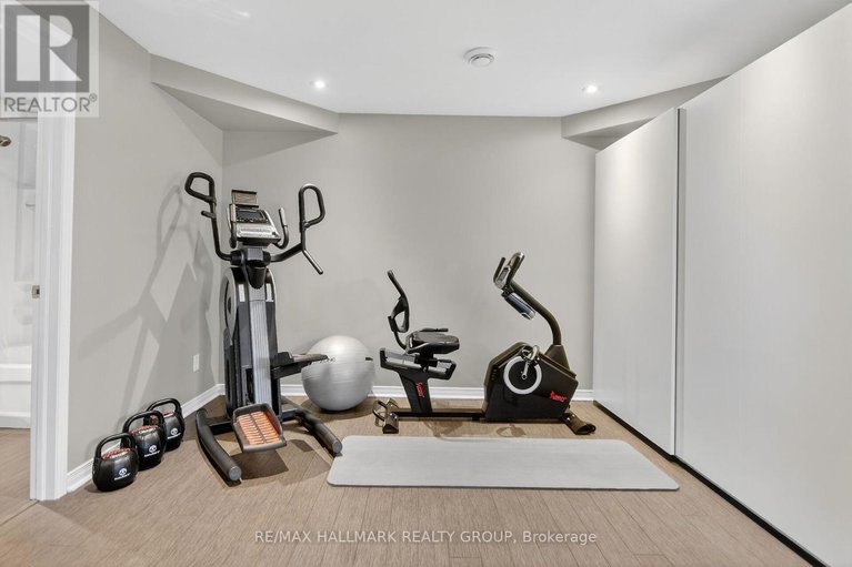 29279134/355-west-ridge-drive/stittsville-south/ottawa/ontario/K2S2G8_25