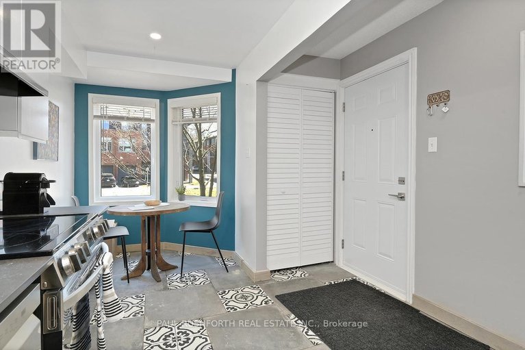 29679354/11-1400-wildberry-court/chapel-hill/ottawa/ontario/K1C7K6_8
