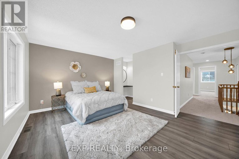 29260419/30-drysdale-street/beaverbrook/ottawa/ontario/K2K3L3_18