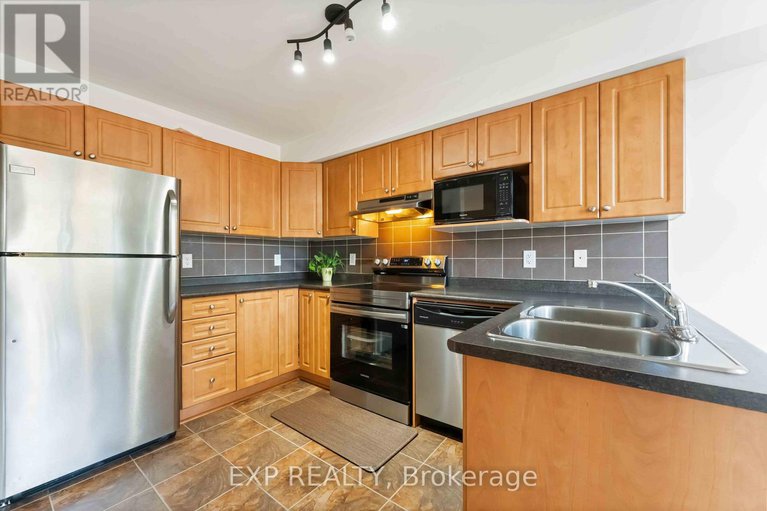 29220425/438-haresfield-court/riverside-southgloucester-glen/ottawa/ontario/K4M0B6_12