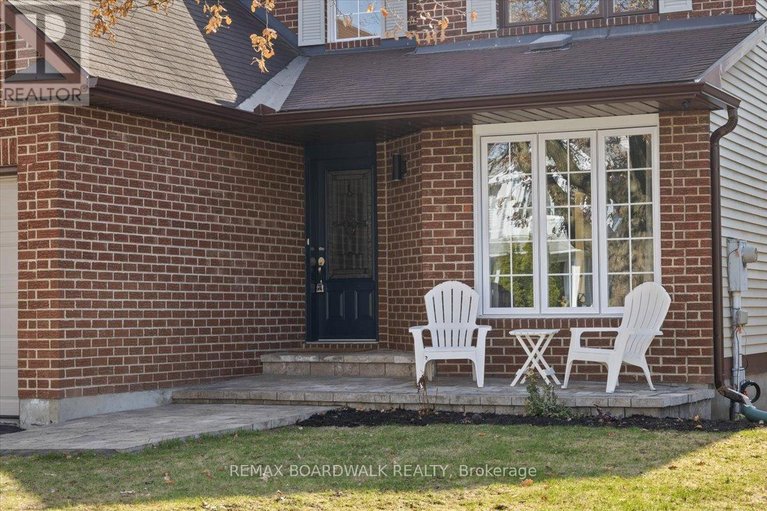 29650202/1715-teakdale-avenue/chapel-hill/ottawa/ontario/K1C6M8_3