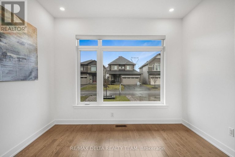 29613825/39-angel-heights/stittsville-south/ottawa/ontario/K2S2N2_21