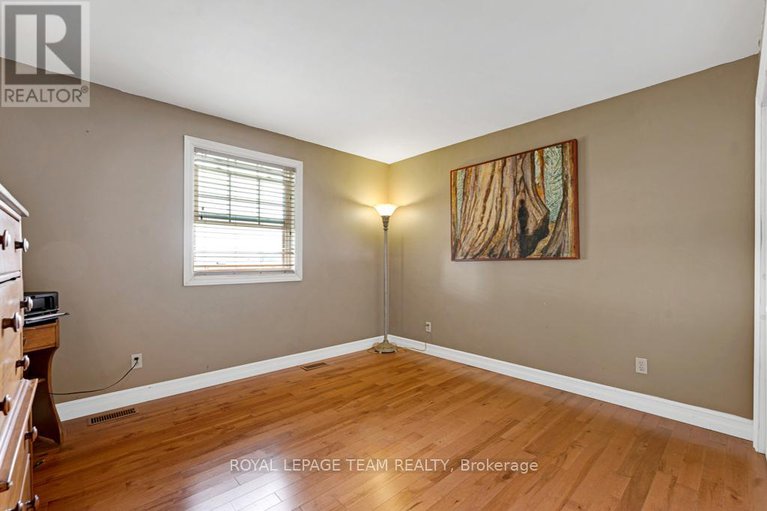 28473823/2244-simms-street/north-dundas-mountain-twp/north-dundas/ontario/K0E1S0_22