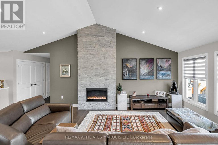 28147132/29-whitetail-avenue/long-sault/south-stormont/ontario/K0C1P0_8