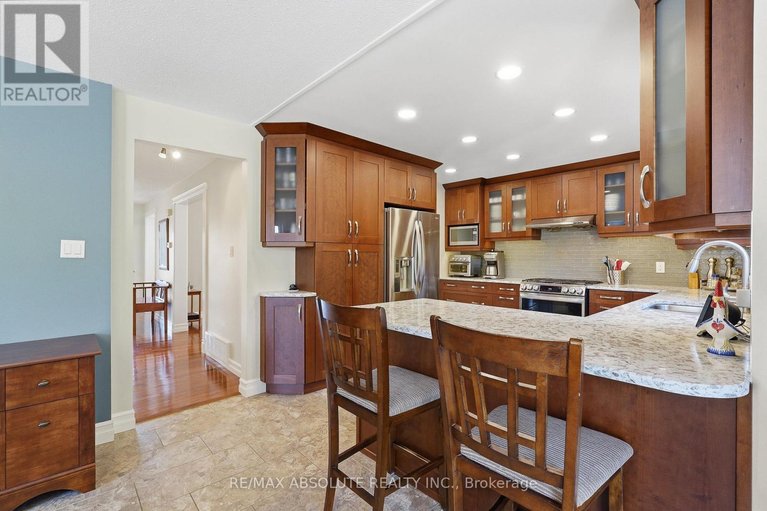 29579178/759-montcrest-drive/fallingbrookridgemount/ottawa/ontario/K4A2N1_4