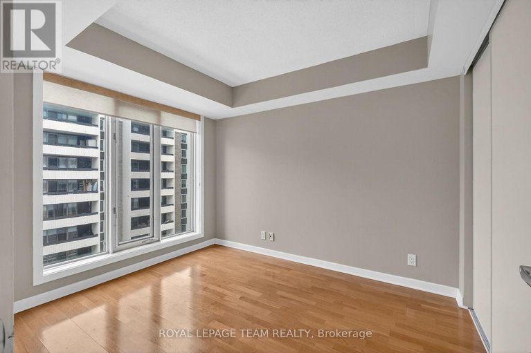 29253841/804-138-somerset-street-w/ottawa-centregolden-triangle/ottawa/ontario/K2P0A3_33