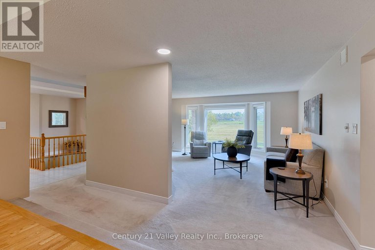 29363562/5421-carp-road/fitzroy-ward-south-east/ottawa/ontario/K0A2H0_21