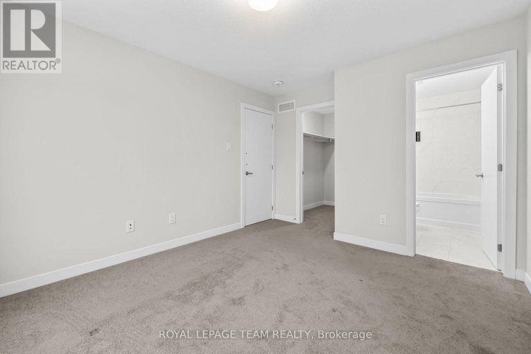 29258989/335-catsfoot-walk/half-moon-bay/ottawa/ontario/K2J7G9_11