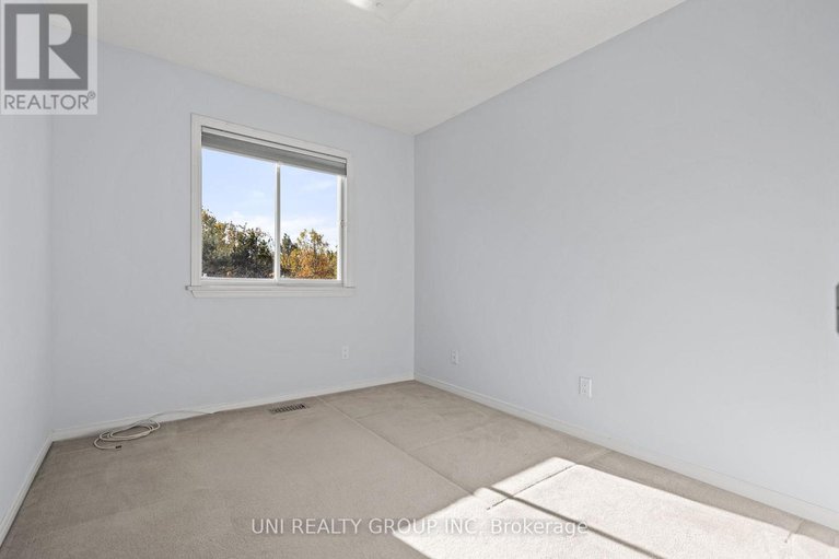 29005763/1720-jobin-crescent/carson-grove/ottawa/ontario/K1J1C5_26