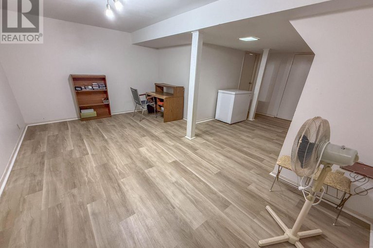 29362334/64-2570-southvale-crescent/sheffield-glenindustrial-park/ottawa/ontario/K1B5B7_37