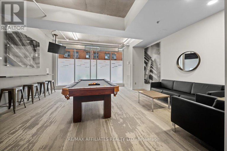 28155411/201-180-york-street/lower-townbyward-market/ottawa/ontario/K1N1J6_31