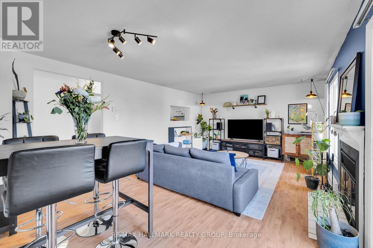 28934714/3-5-timberview-way/westcliffe-estates/ottawa/ontario/K2H9M6_13
