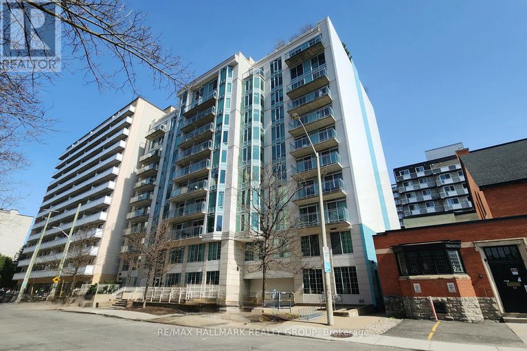 209 - 138 Somerset Street W