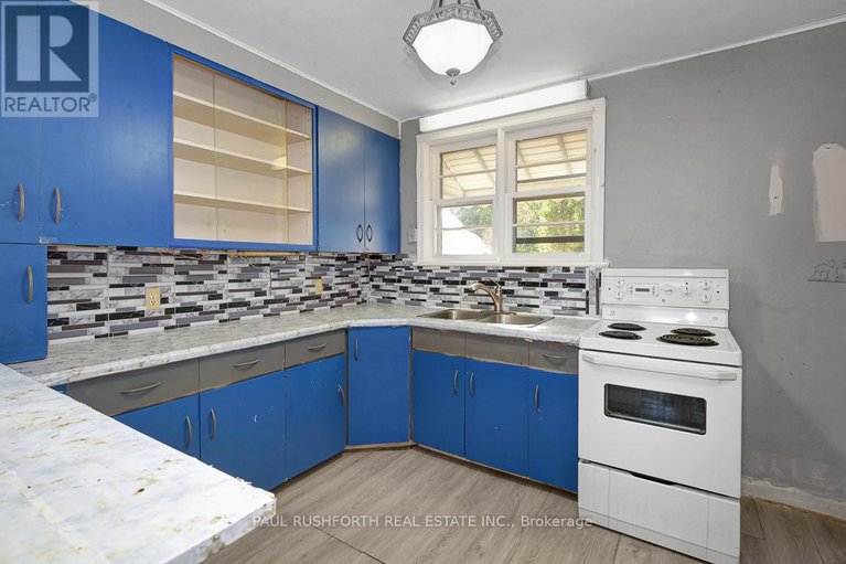 29052303/39-cote-de-neiges-road/meadowlandsst-claire-gardens/ottawa/ontario/K2G2C3_15