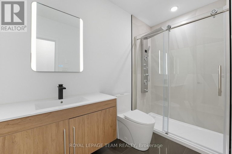 29001390/984-watson-street/fairfield-heights/ottawa/ontario/K2B6C2_35