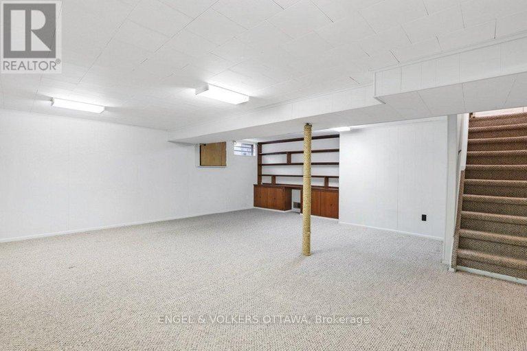 29677925/1869-louisiana-avenue/urbandale-acres/ottawa/ontario/K1H6T8_23