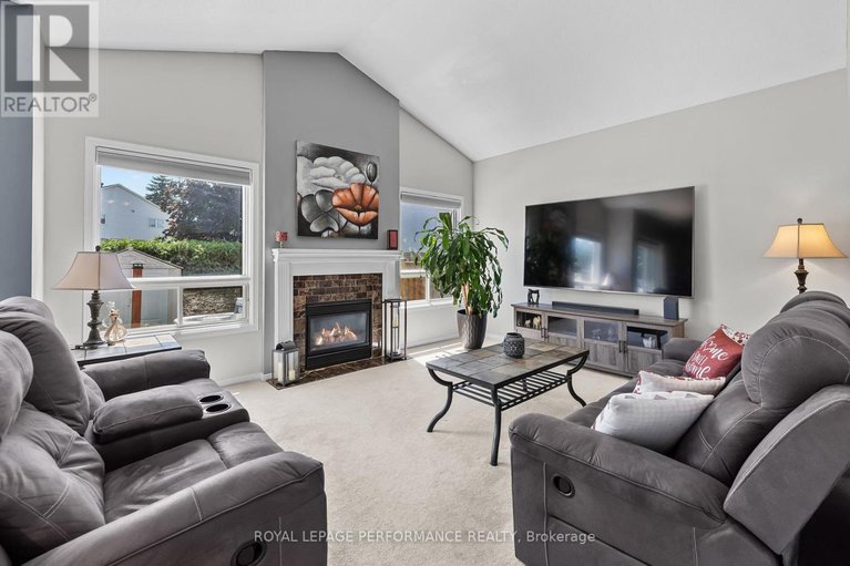 28630498/666-valin-street/fallingbrookgardenway-south/ottawa/ontario/K4A3X1_19