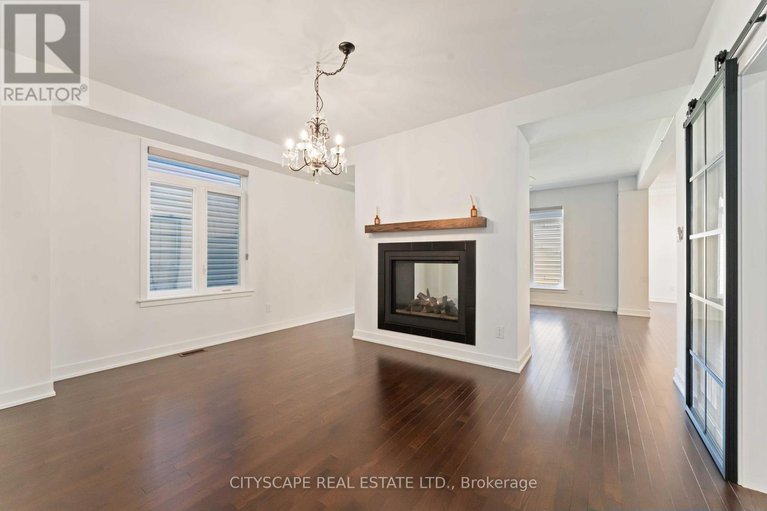 29050943/617-kenabeek-terrace/riverside-southgloucester-glen/ottawa/ontario/K4M0B3_6