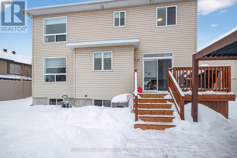 29279134/355-west-ridge-drive/stittsville-south/ottawa/ontario/K2S2G8_31