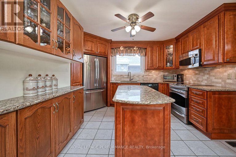 28652645/3025-linton-road/riverside-park-south/ottawa/ontario/K1V8H1_14