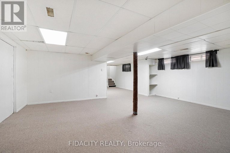 28372915/2147-iris-street/bel-air-park/ottawa/ontario/K2C1B4_22