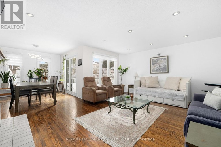 29454633/2836-mozart-court/emerald-woodssawmill-creek/ottawa/ontario/K1T2P7_4