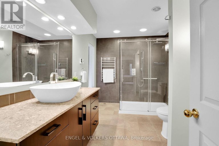 28451824/7-deerfield-drive/mcnabbraeside-twps/mcnabbraeside/ontario/K0A3L0_23