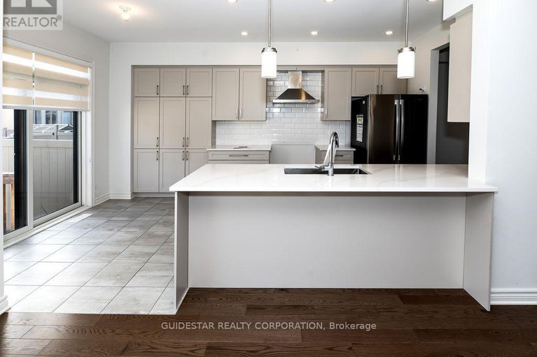 29078979/622-cordelette-circle/mer-bleuebradley-estatesanderson-park/ottawa/ontario/K1W0P6_12