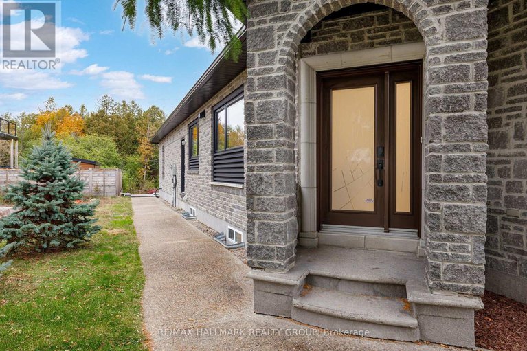 29138098/7-bachman-terrace/katimavik/ottawa/ontario/K2L1W2_45