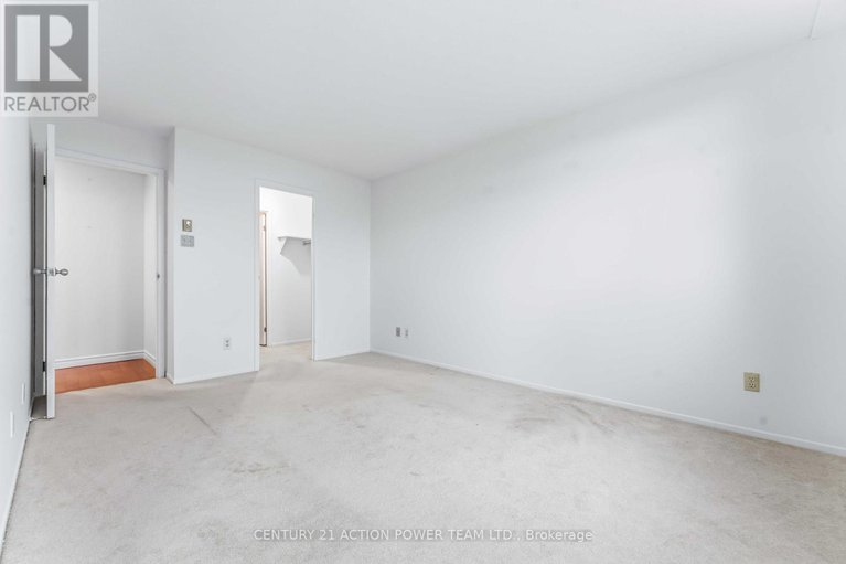 29165413/1103-1025-grenon-avenue/fairfield-heights/ottawa/ontario/K2B8S5_20