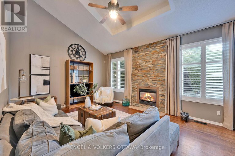 29038838/5-wynridge-place/emerald-meadowstrailwest/ottawa/ontario/K2M2S9_11