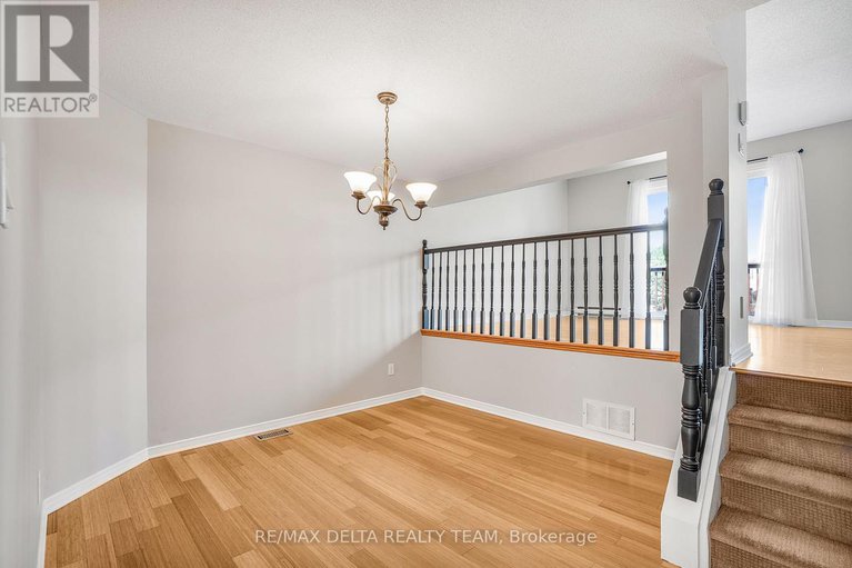 28606740/1387-beaucourt-place/fallingbrookridgemount/ottawa/ontario/K4A1W3_3
