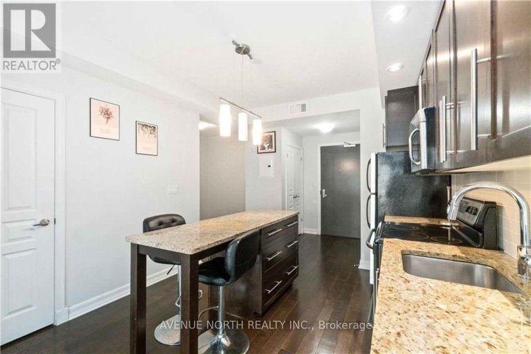 28646728/511-238-besserer-street/sandy-hill/ottawa/ontario/K1N6B1_15