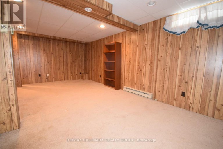 29219493/1749-des-prairies-avenue/queenswood-heights-south/ottawa/ontario/K1E2R1_11