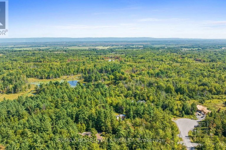 29343287/108-edith-margaret-place/huntley-ward-north-east/ottawa/ontario/K2W1A8_46