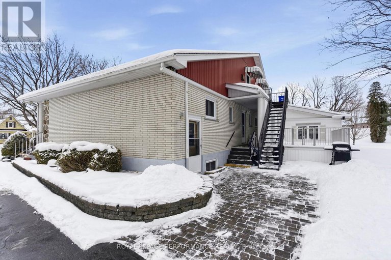 29233038/166-mccormick-road/alexandria/north-glengarry/ontario/K0C1A0_37