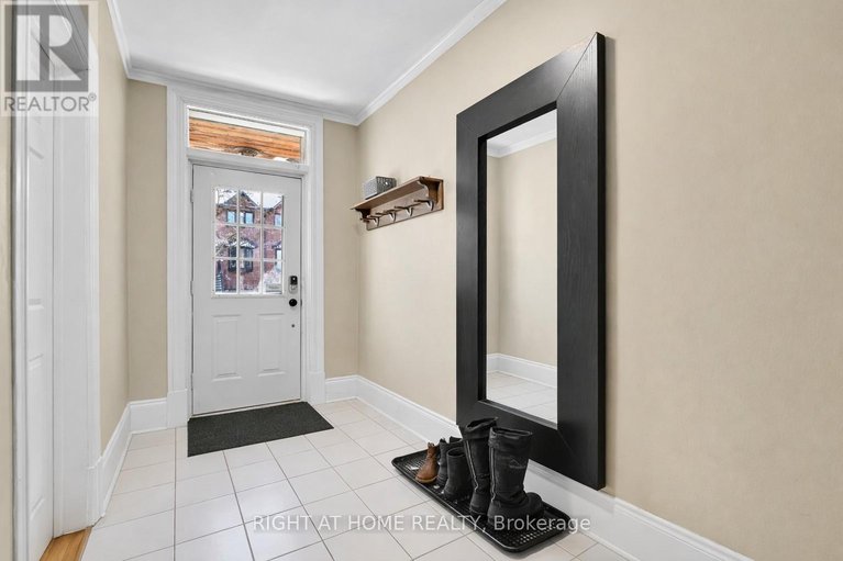 29368223/95-templeton-street/sandy-hill/ottawa/ontario/K1N6X4_3