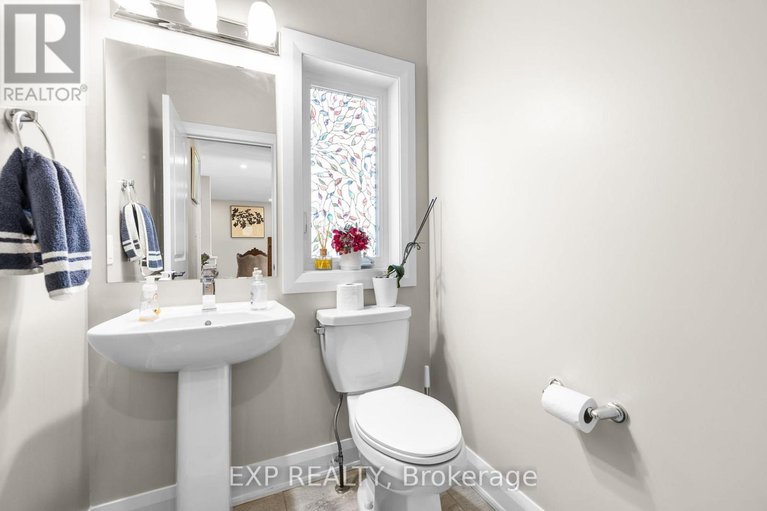 28309333/320-serenade-crescent/riverside-southgloucester-glen/ottawa/ontario/K1X0B9_18